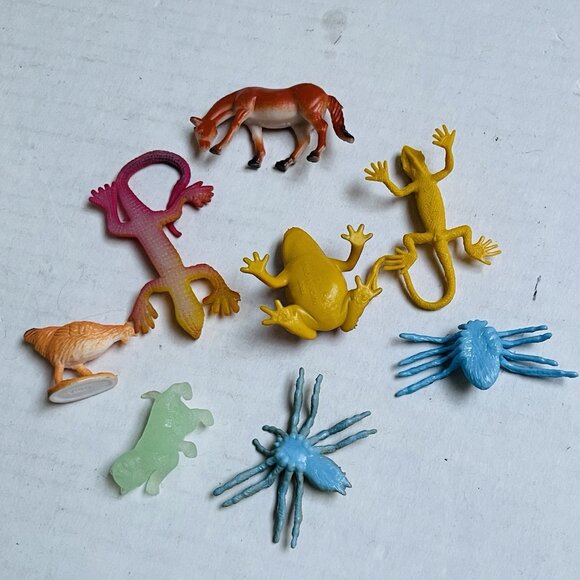 Insect Figure Animal Cat Lizard Chicken Horse Spider Frog 8 Pieces Kids Learn - Picture 4 of 5